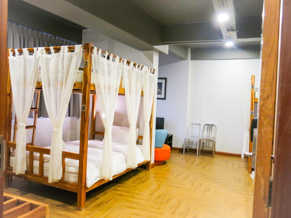 Отель Metro Pratunam Boutique 3*